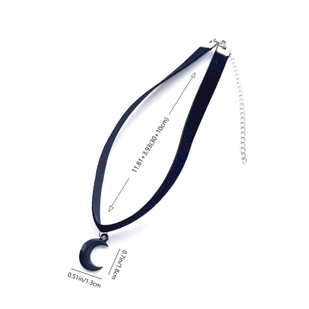 Fashionable, simple and versatile black velvet strap choker moon pendant necklace necklace necklace women's accessories