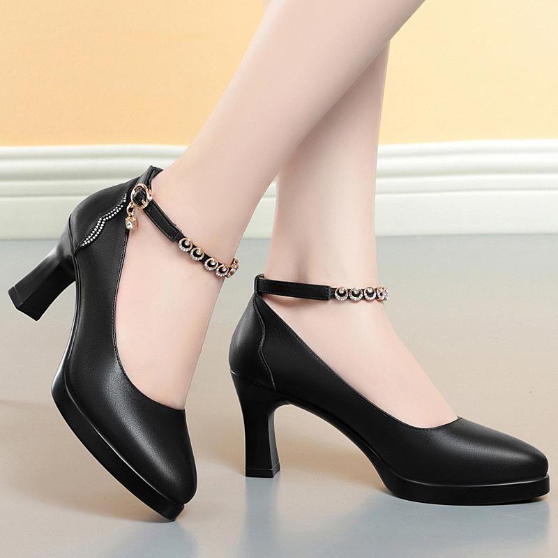 Chunky High Heels, Comfortable Model Runway Shoes, Work Shoes, Black Soft-soled Comfortable Strappy Shoes