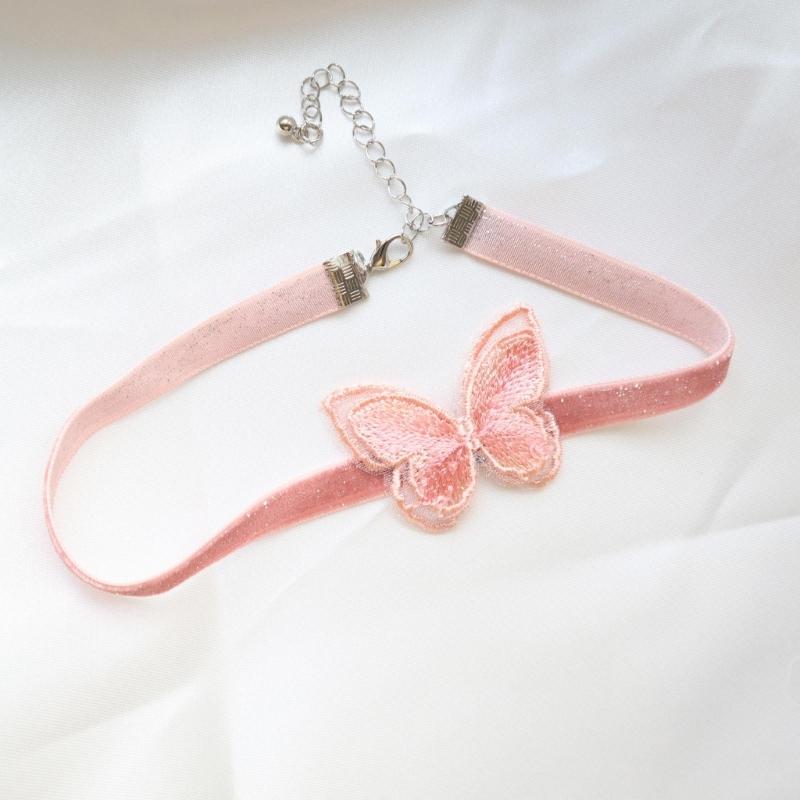 Fashion Heart Pendant Necklace Gothic Butterfly Flower Velvets Choker for Women Clavicle Neck Chain Wedding Jewelry Gift