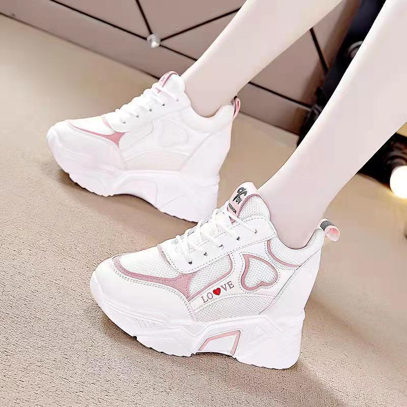 New Inner Height Increase Mesh Surface Breathable and High Casual Sports Shoes Summer Thick-soled Dad Shoes Trendy Spring