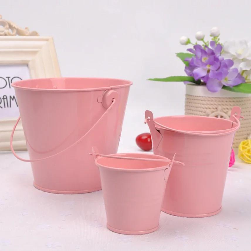 1pc Mini Metal Iron Flower Pot with Handle Hanging Balcony Garden Office Planter Mini Bucket Candy Basket Home Decor