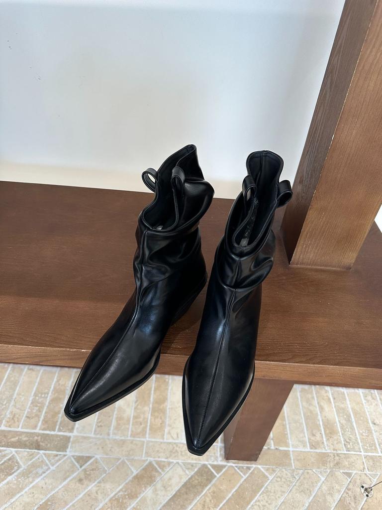 Zhao Ruth same Maillard pointed pleated stacking boots western cowboy boots thick heel medium tube short boots Martin boots