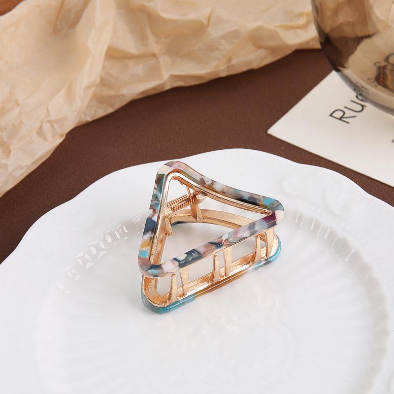 2024 Trendy Metal Hair Claw Clip: Elegant Celebrity Headdress