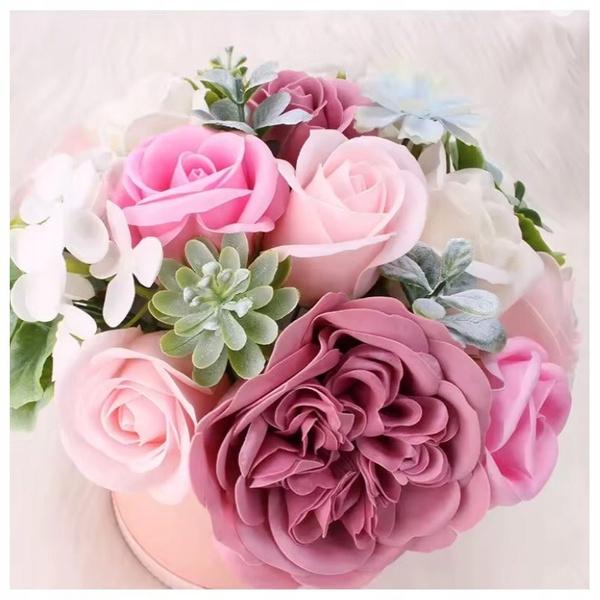Ecarla Flower Box Bouquet of Scented Soap Flowers Shades of Pink Buk10R