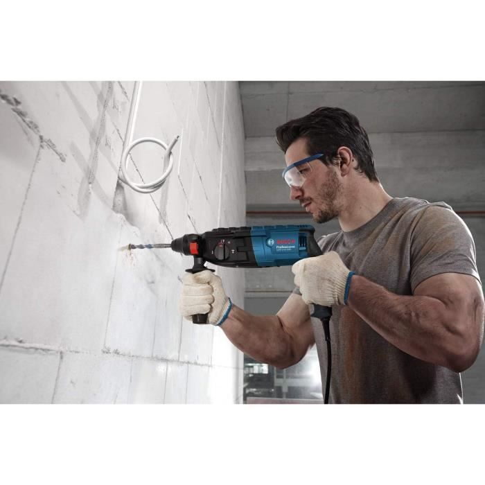 Bosch Professional Perforateur GBH 240 avec SDS plus,790 W