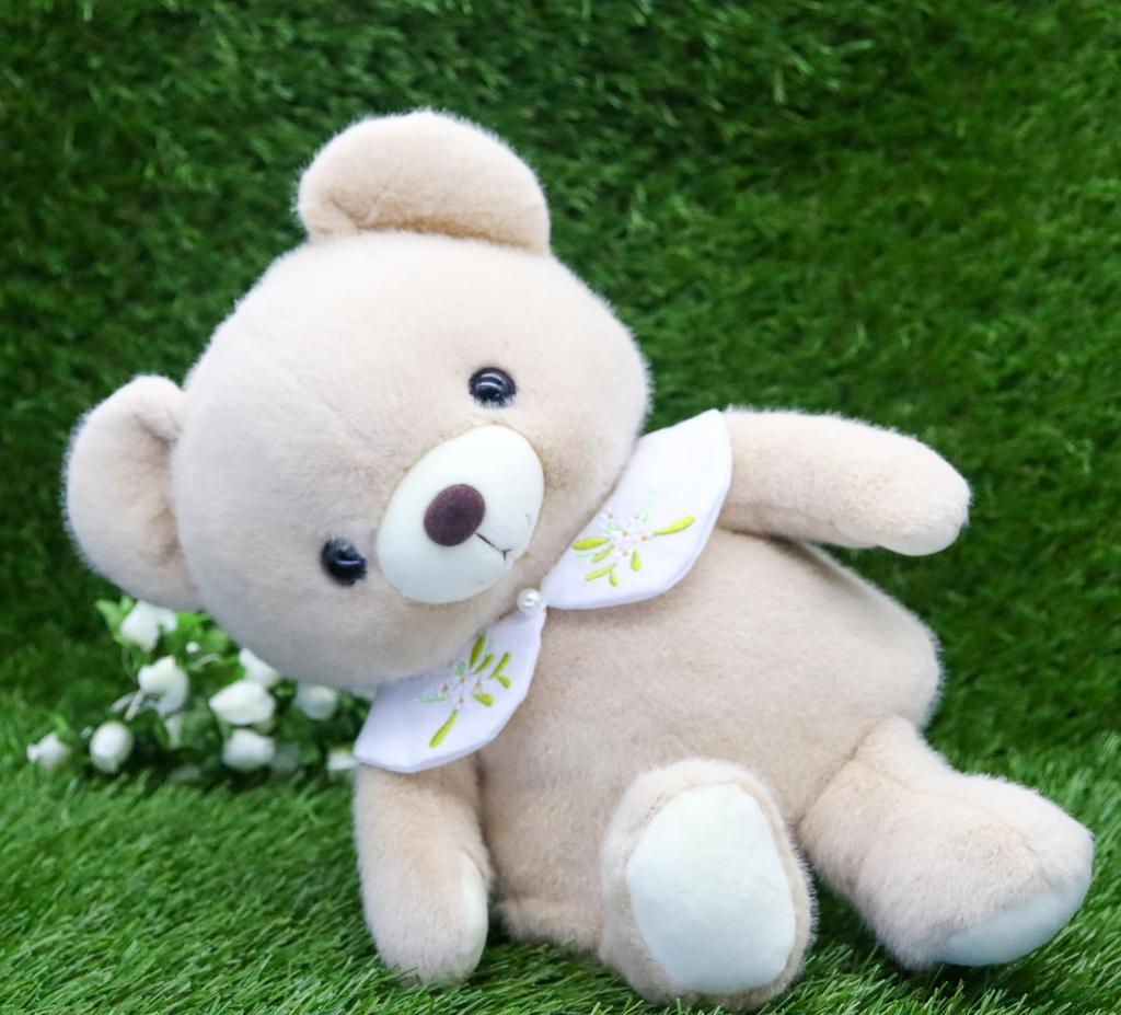 Take Off Baby Bear Drop Retro Pastel Colored Bear with Cute Flower Embroidery On Collar M Beige