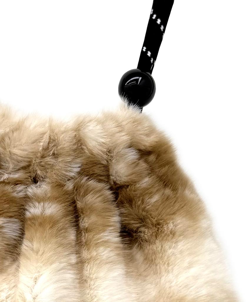Other-Worldly Fluffy Fur Gym Sack [Beige Dear]