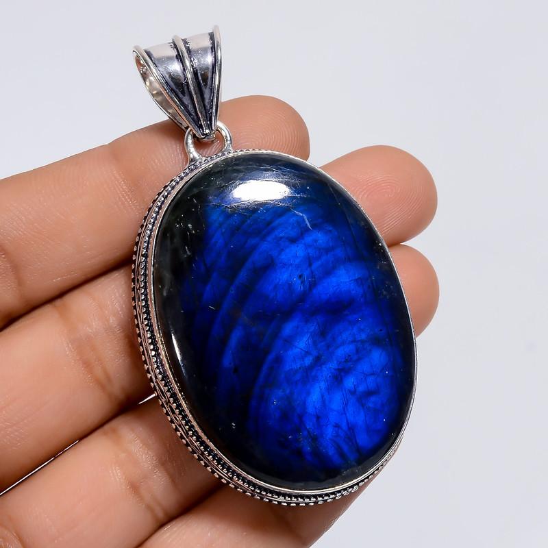 

Elegant Top Grade Qualite 100% Natural Blue Labradorite Oval Shape Vintage Style Handmade Jewelry 925 Steling Silver Pendant 2.4 WSJ-4891 2.4