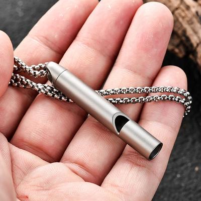 Portable Outdoor Emergency Whistles with Keyring Camping Hiking Survival Sports Antilose Whistles Outdoor Tool