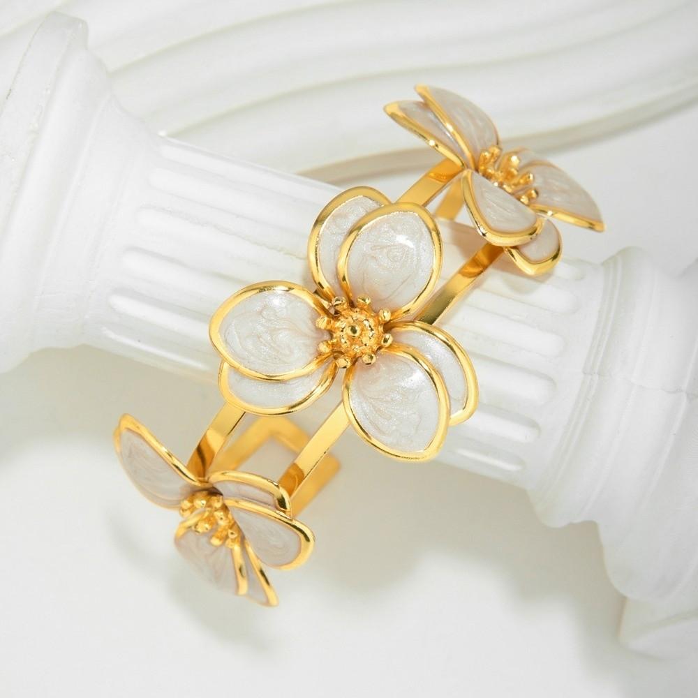 Элегантный браслет-цветок с эмалью Бохо Шик Открытый браслет-манжета Новый геометрический металлический браслет Для свидания белый