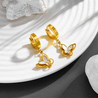 2023 Nuevos pendientes de acero inoxidable de moda de verano Pendientes de mariposa de concha de viento frío Diseño de nicho femenino Joyería de alta gama