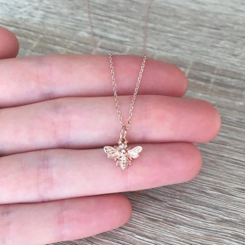 Cross-border Trade Cute Bee Pendant Necklace - Classic Simple Insect Jewelry