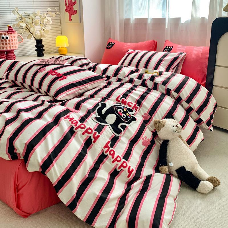 Washed Pure Cotton 4Pcs Set Cotton Towel Embroidered Quilt Cover Soft Skin-Friendly Bed Sheet Mattress