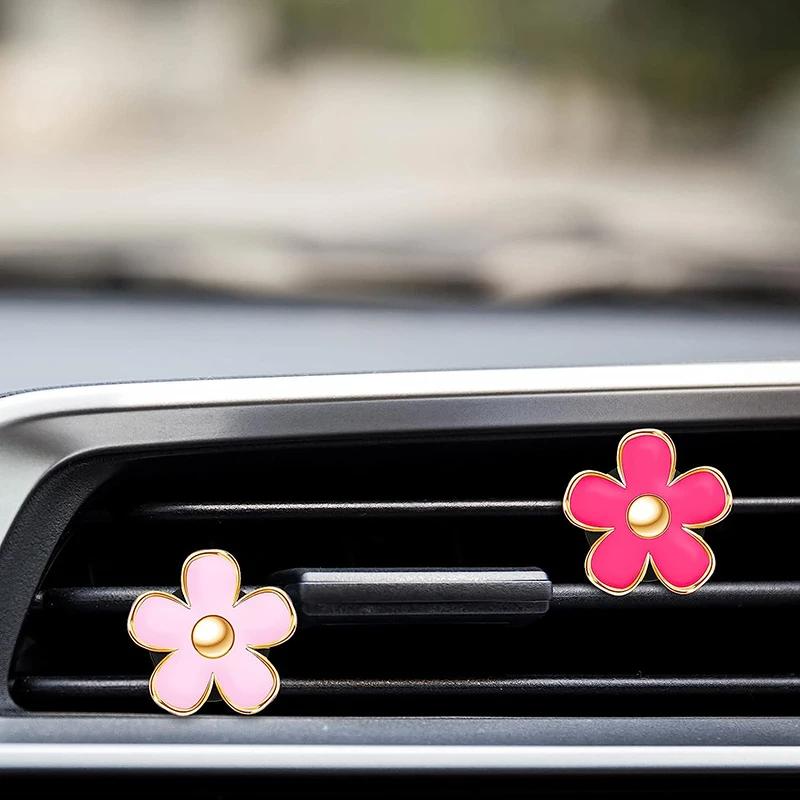 6PCS Daisy Flower Air Vent Clip Car Air Conditioning Outlet Clip Car Air Freshener Clip Car Interior Decor Accessories for Women