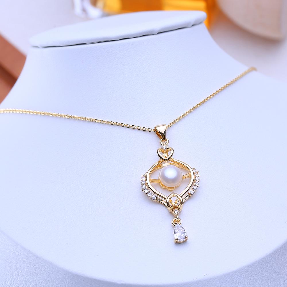 LSOOYH Collane di Gioielli con Perle d'Acqua Dolce Naturali per Donna Elegante Pendente a Fiore Color Oro Regalo di Compleanno