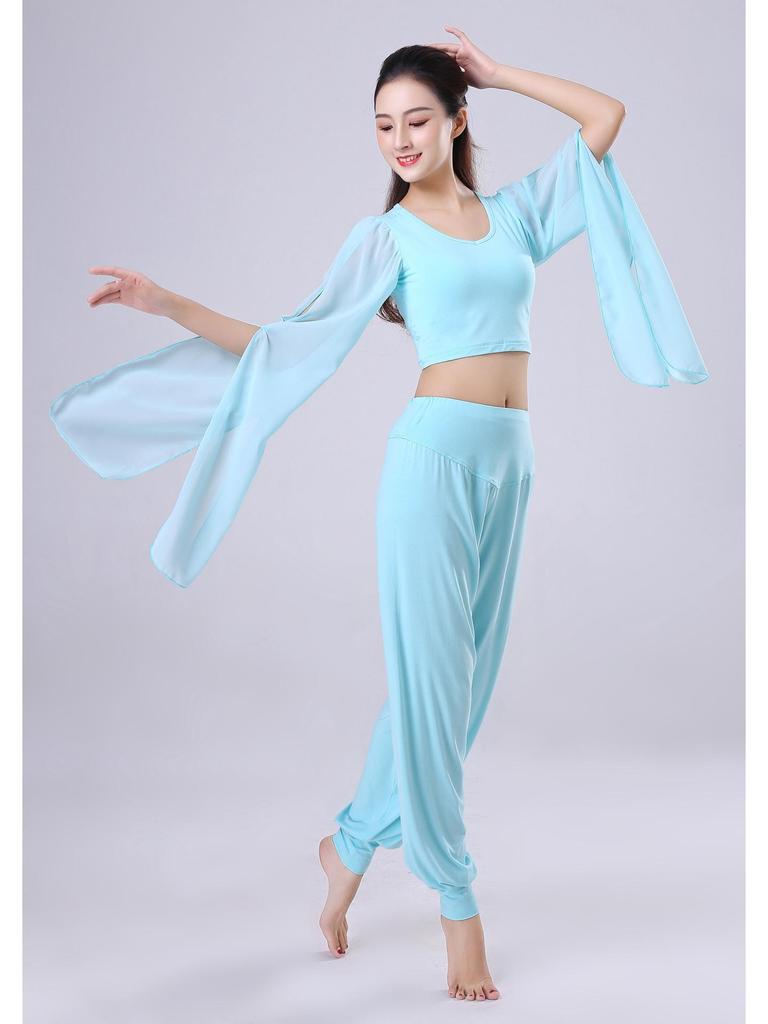 White Chiffon Flowy Yoga Top: Sleeved Dance Rhythm Modal for Performance and Spirit.