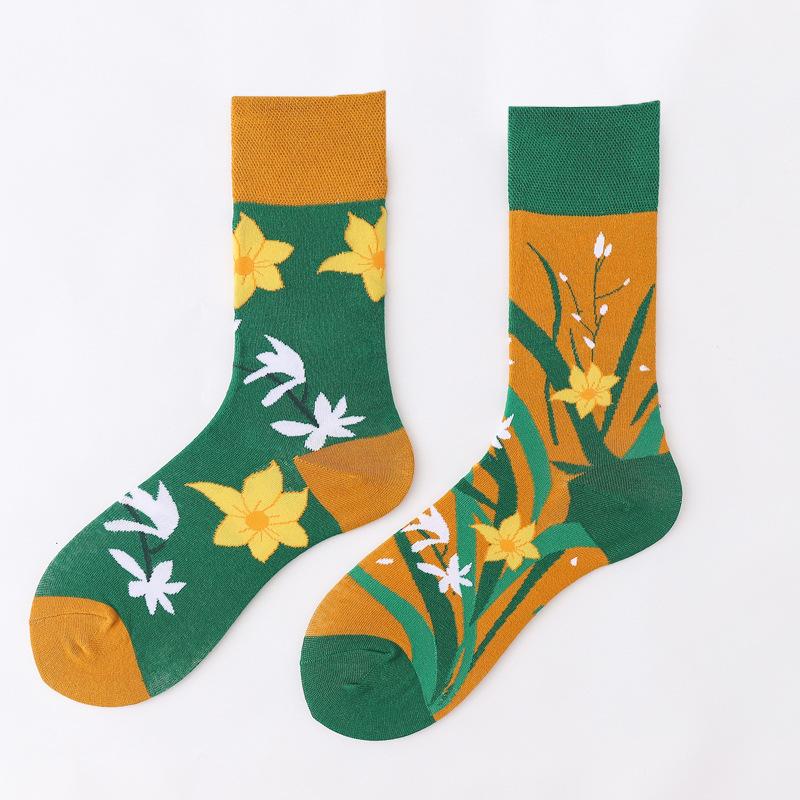 Personalized Cartoon AB Mismatched Socks Fashion Crew Couple Cotton Socks Women's Fancy Flower Fruit Tiger Print Funny Socks