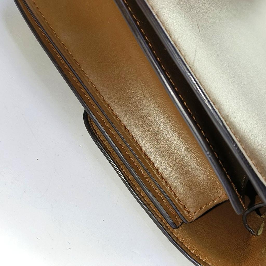 [Brugt] Klassisk Boks Guld Spænde Poleret Kalveskind Tofu Firkantet Crossbody Skuldertaske Mellem - Rimelig #1PD4JS8