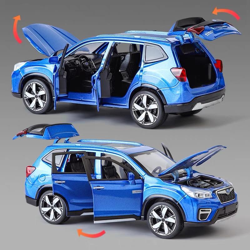 1/32 Subaru Forester SUV Alloy Off-Road Vehicle Miniature Scale Model Car Diecast Metal Sound and Light Collection Children Toy Gift
