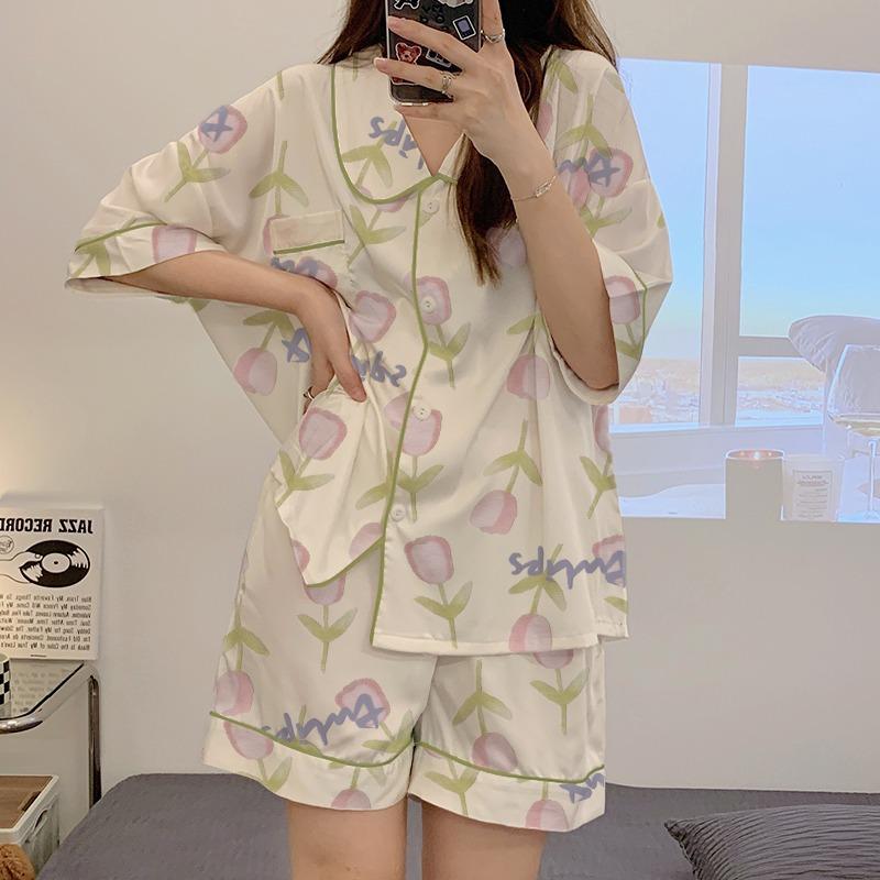 Pajamas Women's Summer Cow Crayon Small New Short-sleeved Shorts Cartoon Cute High-value Casual Style Loungewear Set
