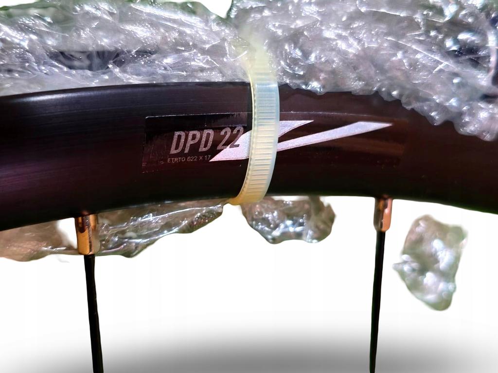 OVAL BICYCLE WHEEL VERA CORSA DPD22 700C ETRTO 622x17 DISC 6-BOLT AXLE QR9