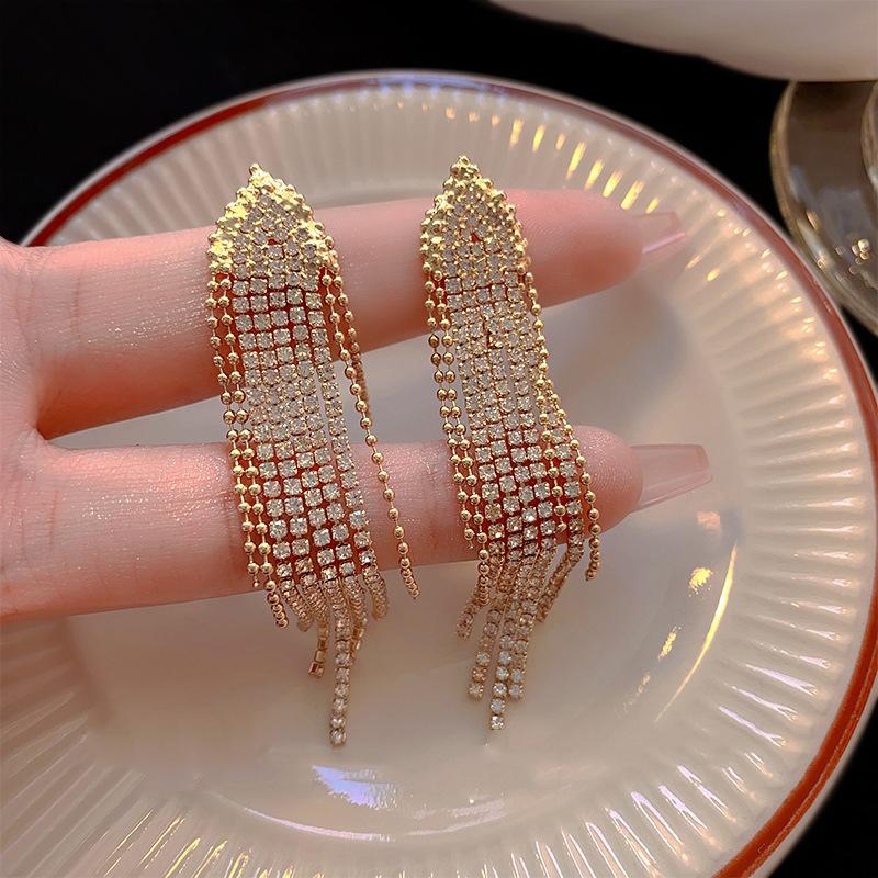 Fashion Statement Earring Long Full Rhinestone Big Earrings for Women Shining Tassel Dangle Earrings Wedding Jewelry Gift