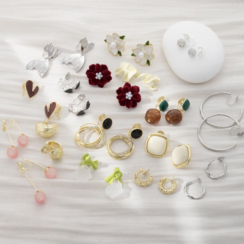 Orecchini Dolci da Fatina Stile Coreano Senza Foro: Design Versatile, Chic e di Alta Gamma per Zampironi.