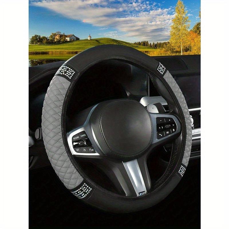 1pc Fashionable Durable Shiny Soft Leather Car Steering Wheel Cover - Anti-Slip, Heat-Resistant and Cold-Resistant Protector