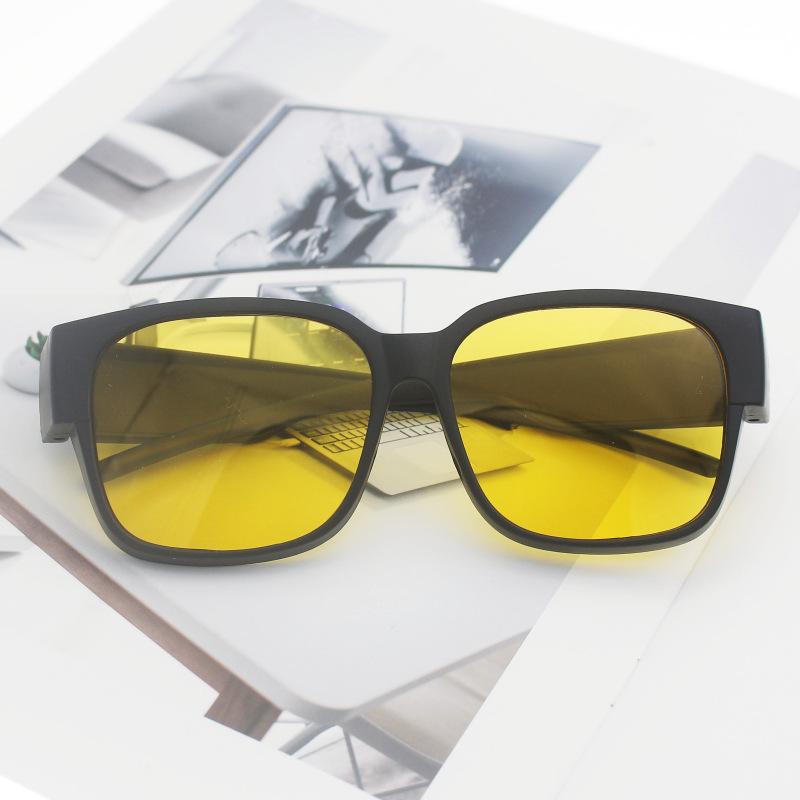Viral Clip-On Sunglasses Large Frame for Nearsighted UV Protection Driving Over-Glasses Clips, Fashionable Sunshield Accessories