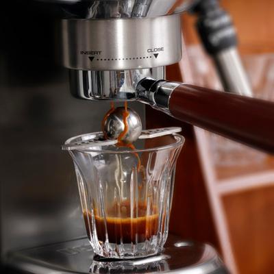 Palla Ghiacciata per Caffè Espresso Riutilizzabile Acciaio Inossidabile Sfere di Ghiaccio Raffreddamento Caffè Esaltatore di Aroma Strumento per Caffè Cucina