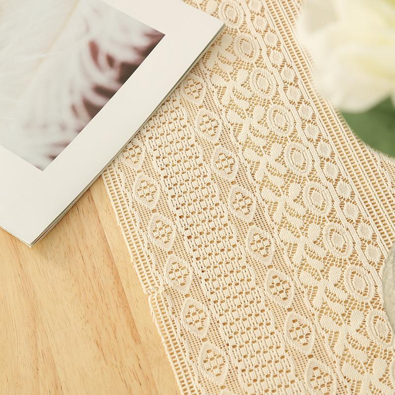 Vintage American Style Crochet Hollow Linen Lace Table Runner with Tassels | Woven Polyester Square Floral Pattern | for Dining Room, Cabinet
