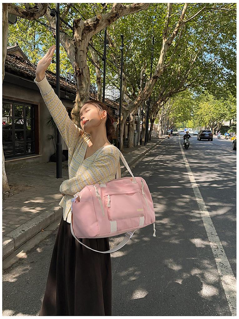 Unisex Nass/Trocken Sport- & Reisetasche: Geräumig, Langlebig, Lässiges Design für Kurztrips, Yoga und Gepäckbedarf