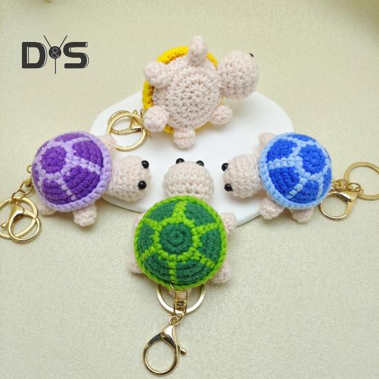 Knitted Turtle Keychain Exquisite Yarn Crochet Compact Size Portable Keyring Cartoon Style Mini Turtle Keychain