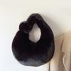 Winter Women's Plush Half Mo Fur Handbag Small Wrist Clutch Fashi Short Handle Phe Bag Coin Purse Ladies Fashi Accessory