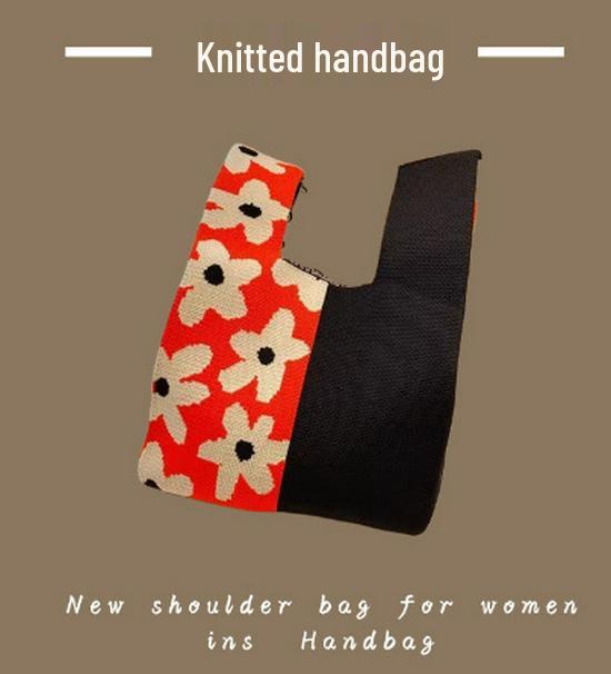 Japanese Knitted Handheld Wristlet Handbag for Stroller Pushing and Commuting