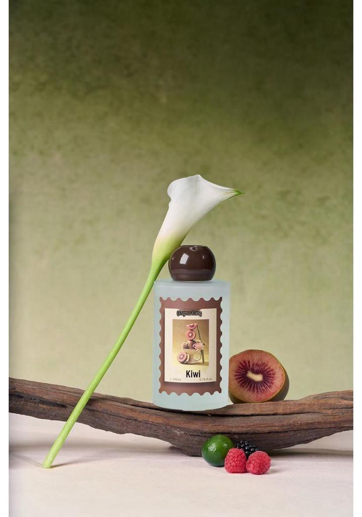Qingzhi Muxiang Apple-Scented Flameless Aroma Diffuser - Long-lasting Home & Bathroom Fragrance.
