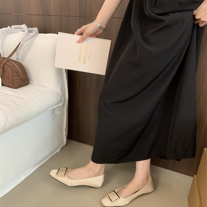 Naked patent leather square buckle single shoes 2025 spring new women's shoes commuting shallow mouth square head flat bottom women's shoes