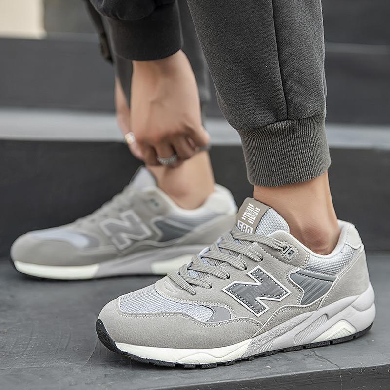 Sneakers Men's  Spring and Autumn Cool Running New Summer Breathable  Travel and Leisure Running Shoes Women