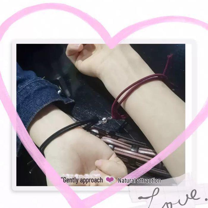 Set de Pulseras de Pareja con Atracción Magnética: Goma trenzada y cuerda roja para regalos de novia/novio.