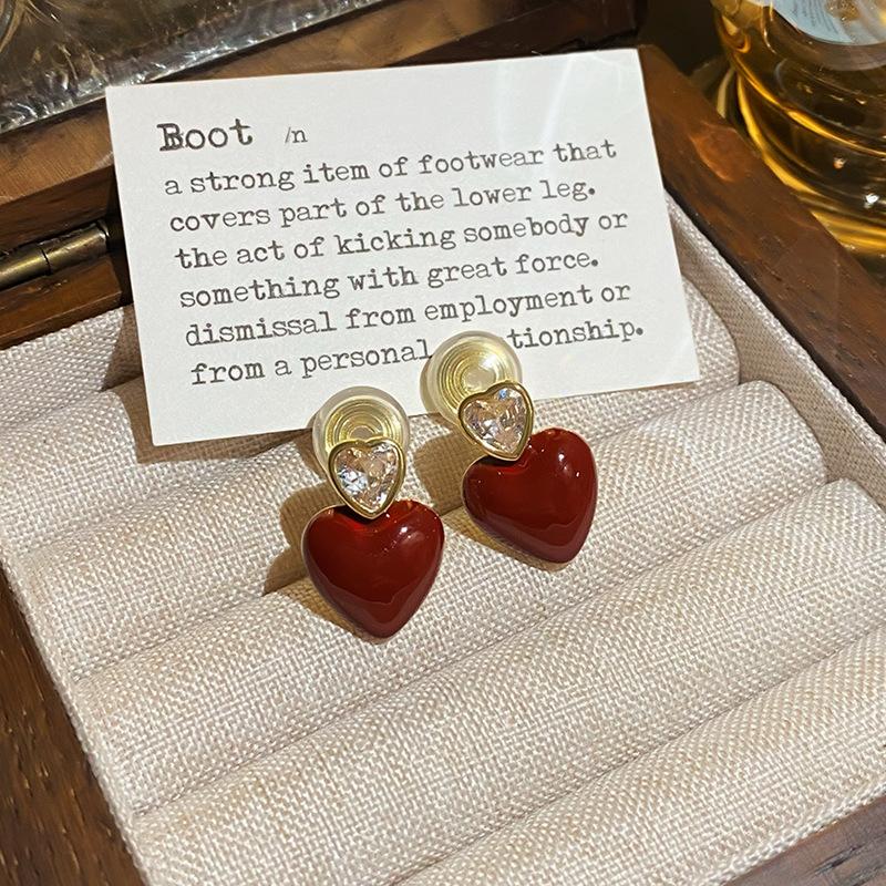 New Love Zircon Oil Drop Earrings Fashion Temperament High-end Stud Earrings Niche Design Mosquito Coil Disc Hole-free Earrings