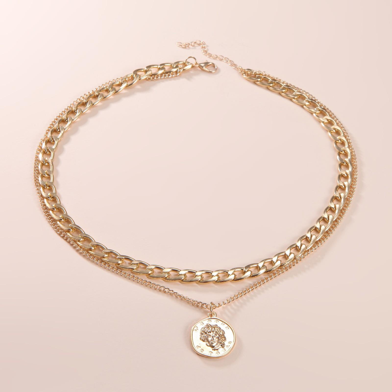 

European and American personalized hip-hop trendy short collarbone chain, double-layer punk thick chain retro portrait pendant necklace золотой