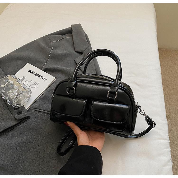 Fashion Commuter Handbag Bag Women's New Autumn and Winter Popular Versatile Messenger Bag Small Bag