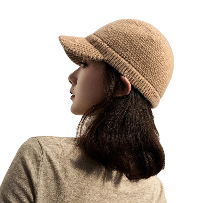 Spring and Summer New Korean Style Hats, Baseball Caps for Men and Women, Love Letters Embroidered Curved Brim Sunshade Dome Peaked Cap