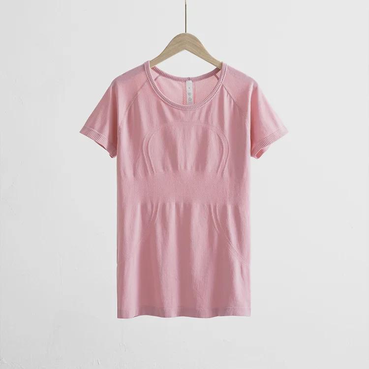 Seamless Swiftly Tech Quick-Dry Yoga Top – Short-Sleeved & Breathable