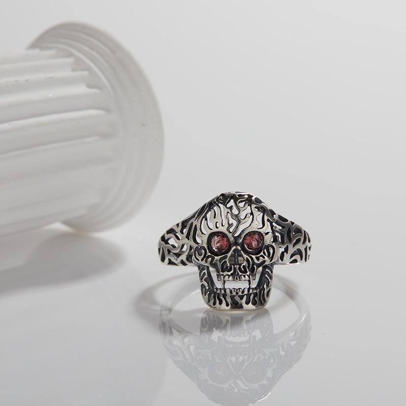 Personalized Trendy Ring Fashion Open Ring S925 Silver Inlaid Natural Garnet Skull Ring Women