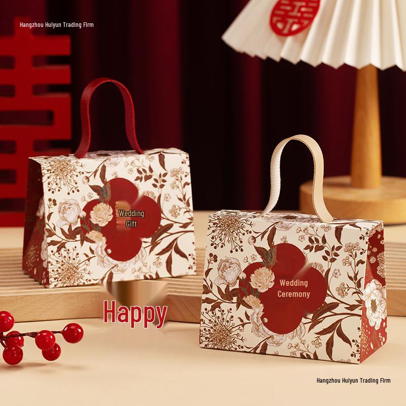 2025 Chinese Style Wedding Candy Bag: Handheld Souvenir Gift Box