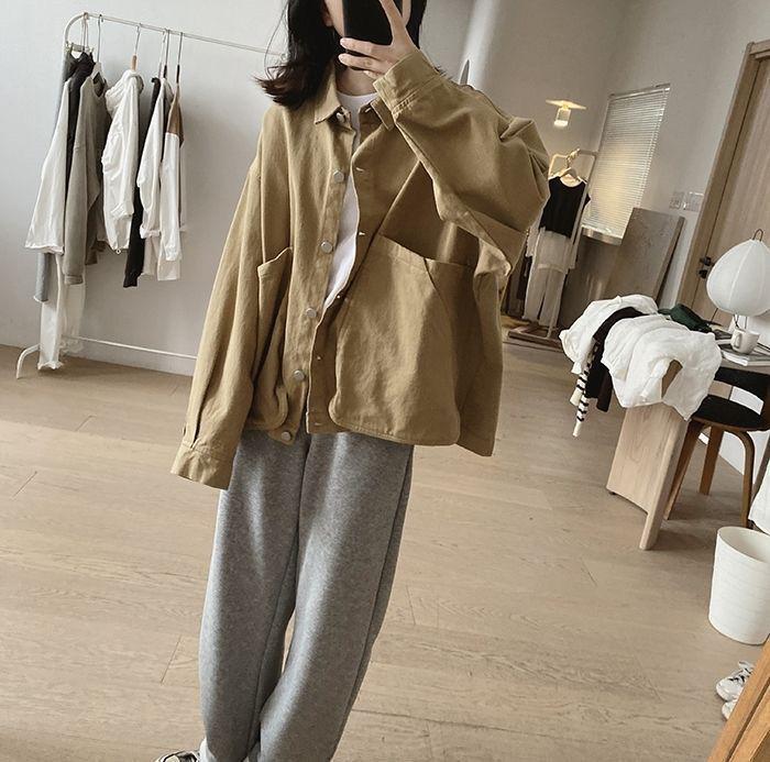 Women's Loose-Fit Retro Workwear Jacket with Large Pockets - Plus Size, Slimming, Solid Color, Spring/Autumn