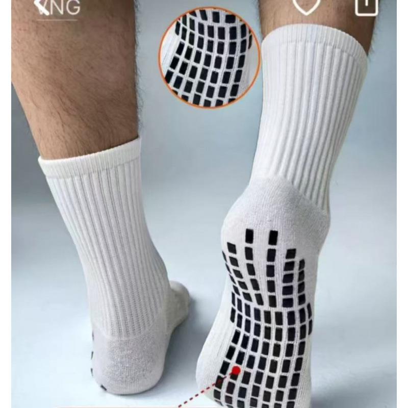 Men's Breathable Non-slip Shock-Absorbing Solid Color Sports Socks for Football & Basketball