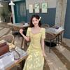 2025 Plus Size French Floral Short Sleeve A-line Dress for Women - Slimming Summer Design.