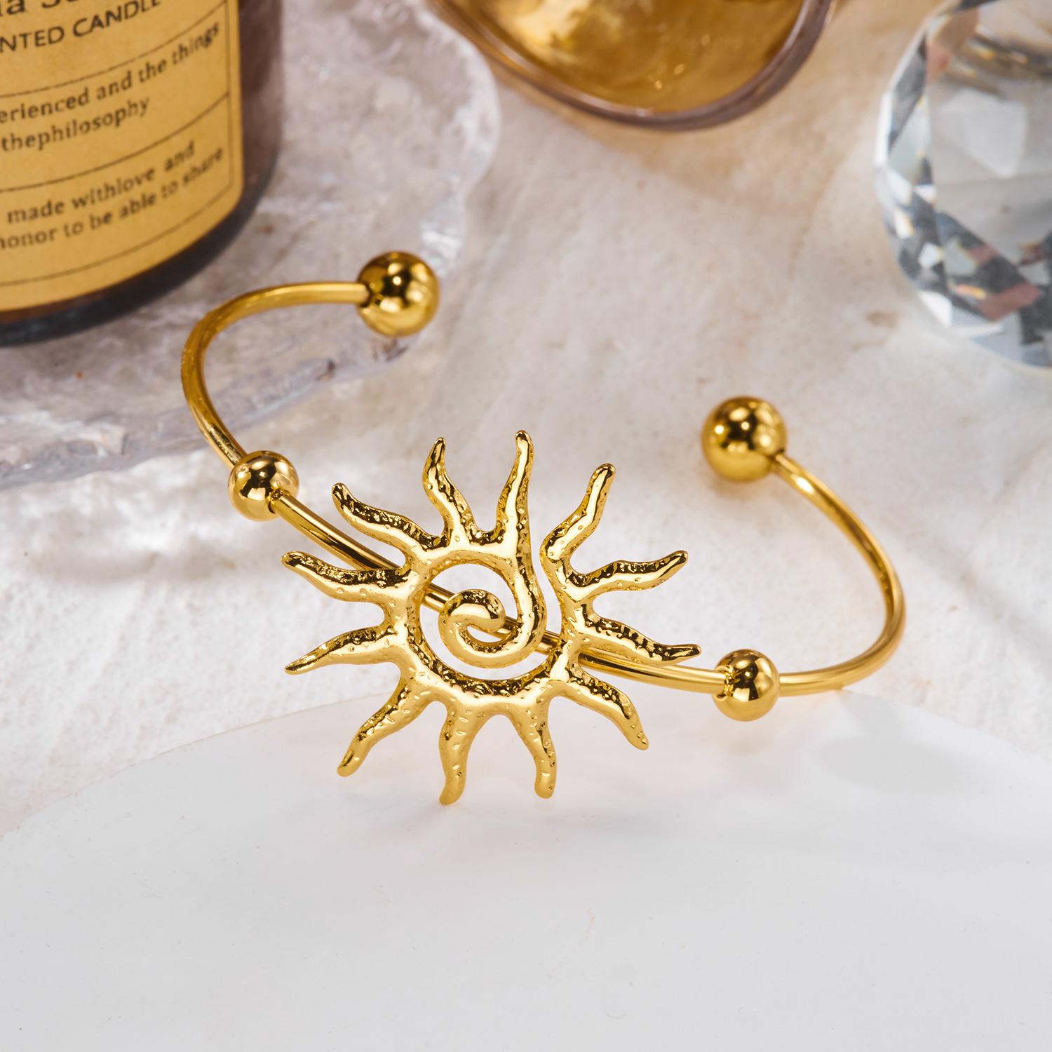 

Exaggerated Sun Flower Stainless Steel Cuff Bracelets for Women Fashion Octopus Starfish Open Banggle Stackable Jewelry Gift